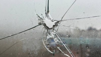 Два дома и ЛЭП повреждены при обстреле села в Белгородской области